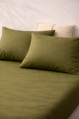 Cotton Fitted Bed Sheet With Pillows - Olive Green