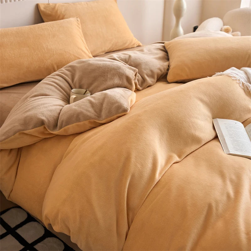 Reversible Velvet Duvet Cover With Velvet Sheet - Golden Beige