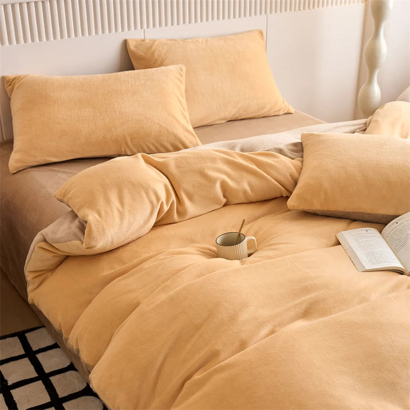 Reversible Velvet Duvet Cover With Velvet Sheet - Golden Beige